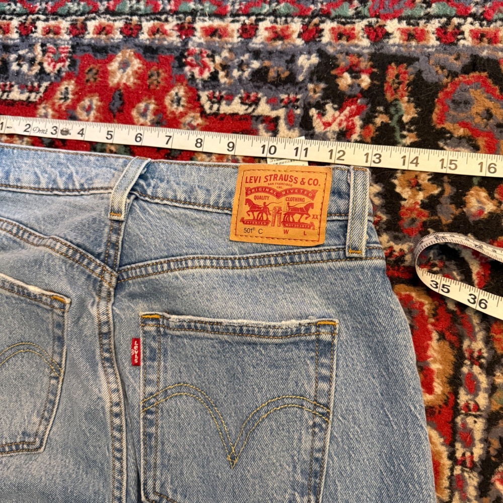Levis 501 Curve Jeans Womens Light Wash Straight Leg High Rise Denim Blue - Picture 6 of 8